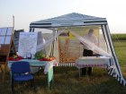 Экспозиция агрохимической лаборатории на дне поля в Новоаннинском районе.